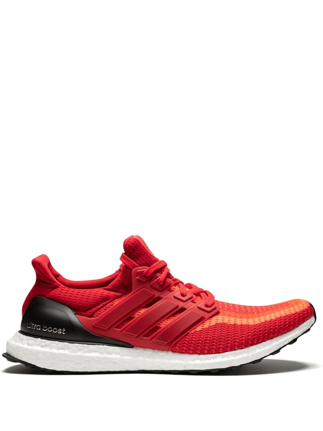 

Кроссовки UltraBoost M Adidas, красный