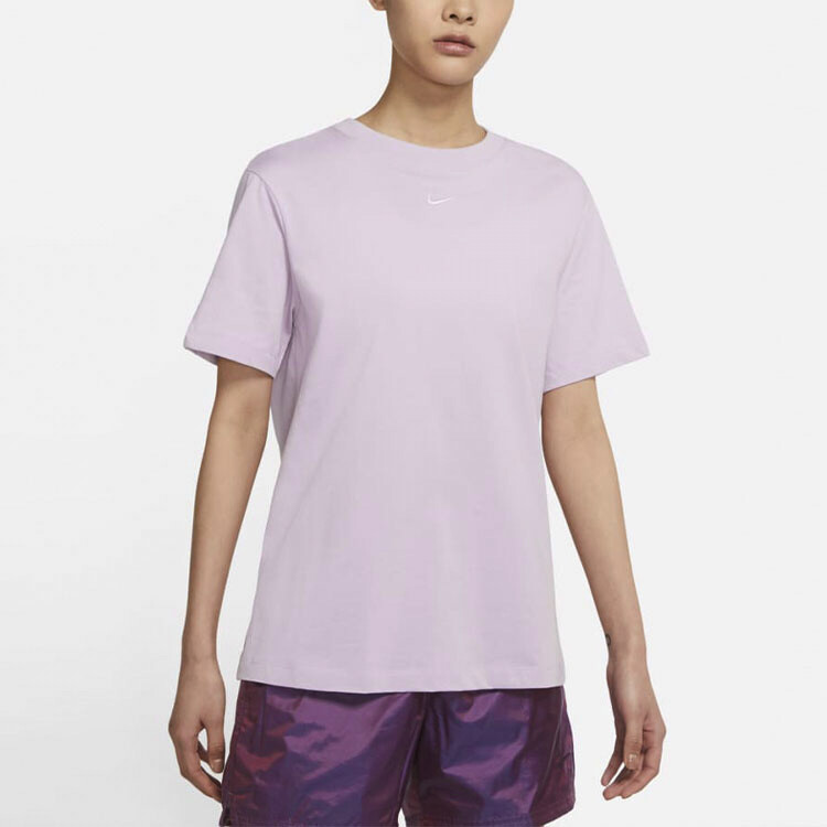 Футболка Nike Sportswear Essential DH4256-576, светло-фиолетовый — фото 4