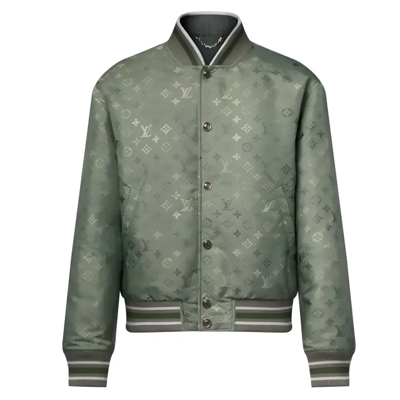 

Куртки и пальто мужские LOUIS VUITTON, зеленый