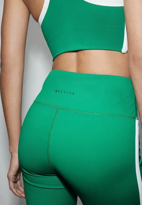 Брюки-легинсы Regular fit active power capri leggings Next, зеленый — фото 3