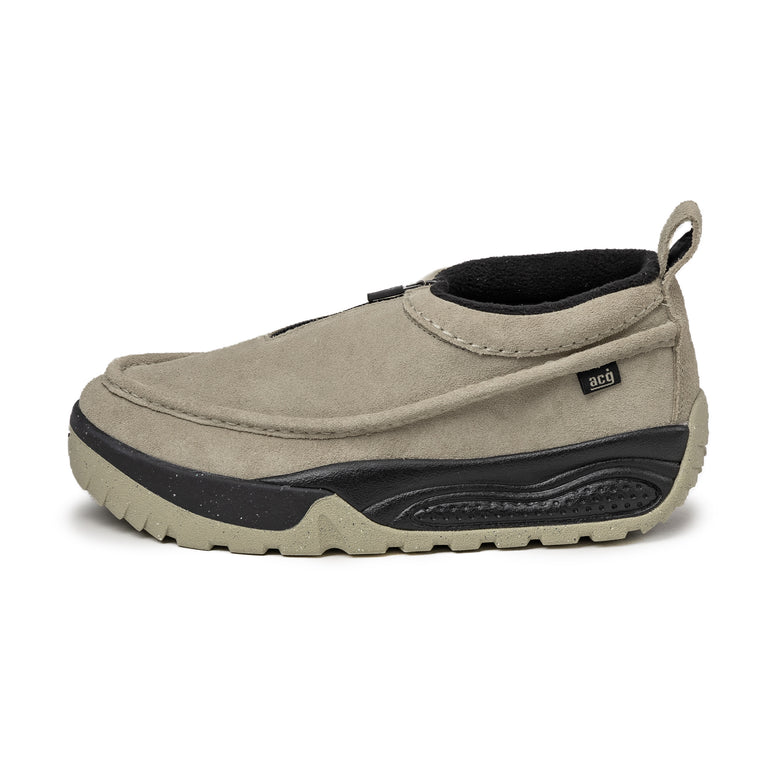 

Кроссовки acg izy Nike, черный