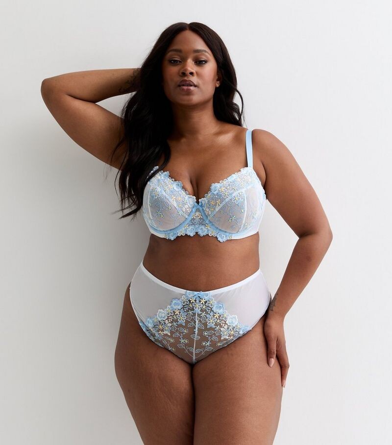 

Трусики с высокой талией и вышивкой Curves White Daisy New Look, белый