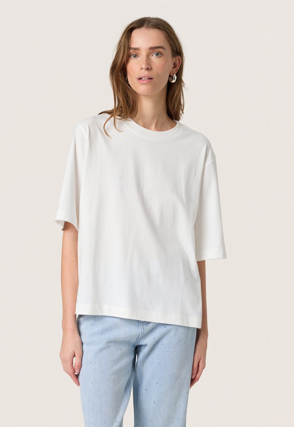 

Базовая футболка JINA TEE Soaked in Luxury, белый