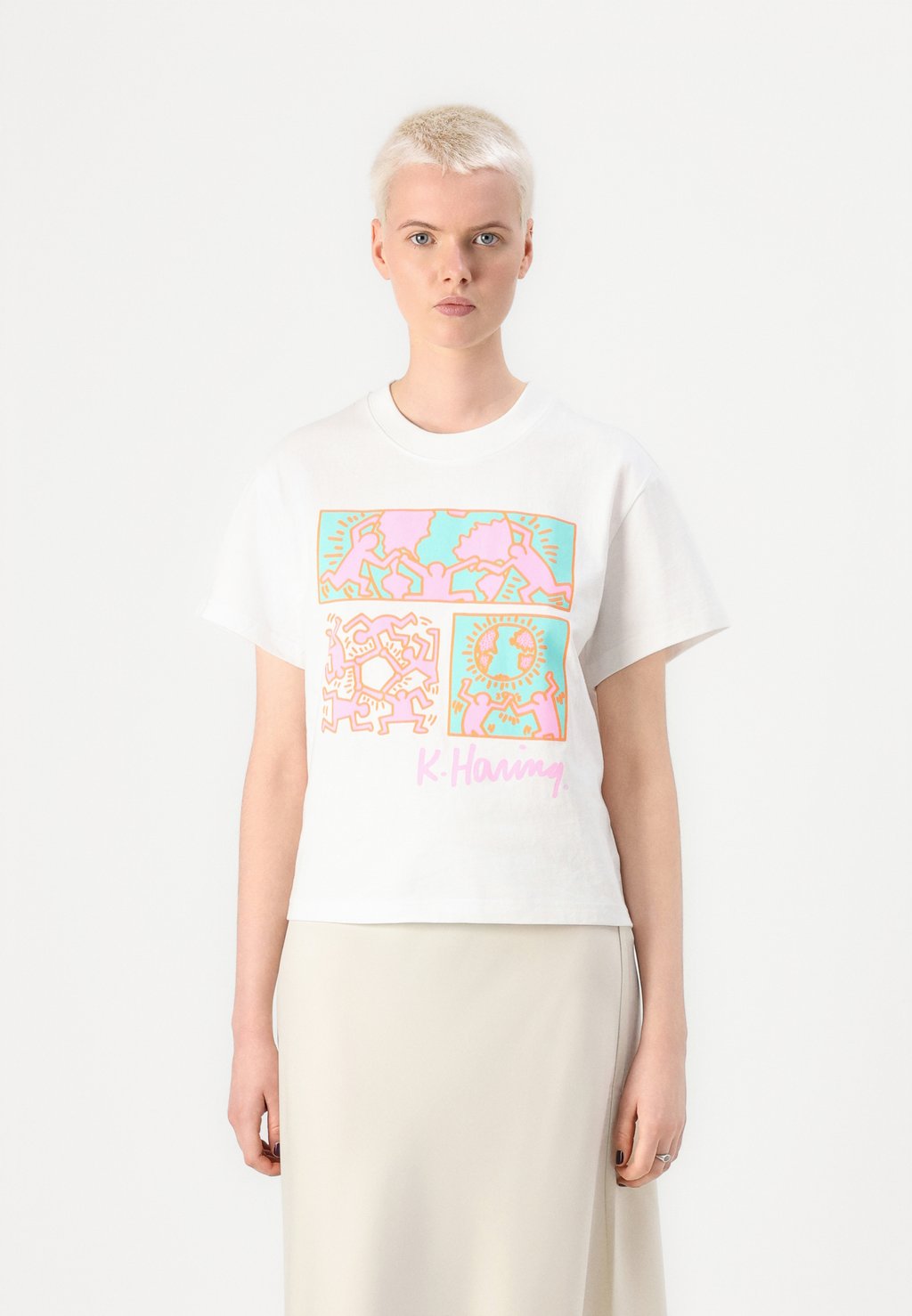 

Футболка с принтом ART TEE GAP, молочный