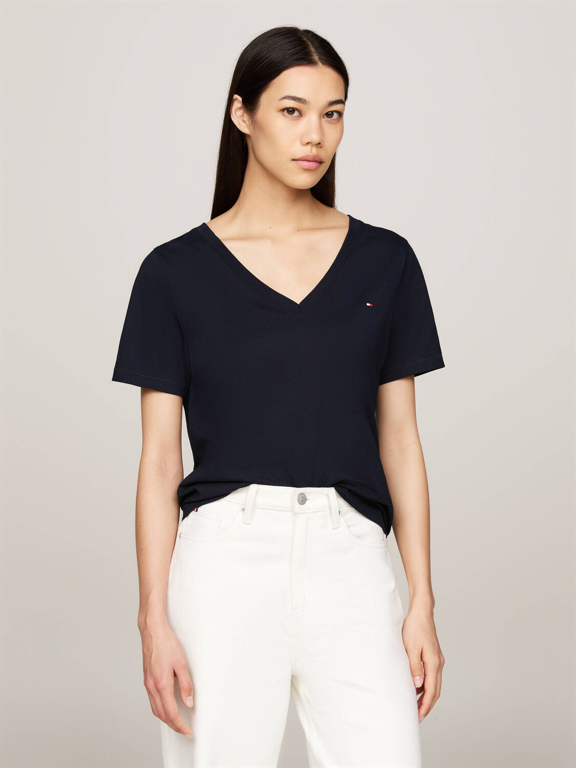 

Футболка Tommy Hilfiger Regular Fit, черный