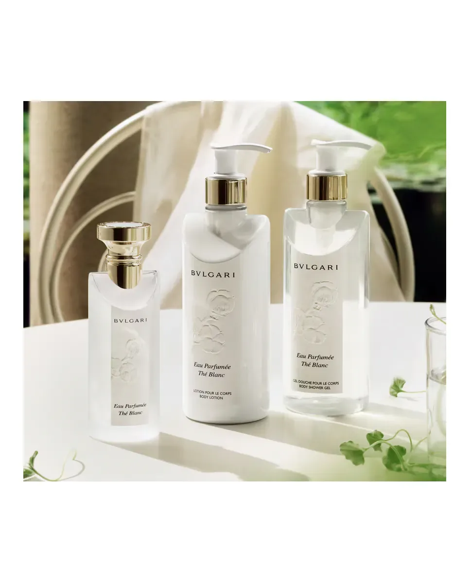 Гель для ванны и душа Eau Parfumée Белый чай 300 мл Bvlgari — фото 4