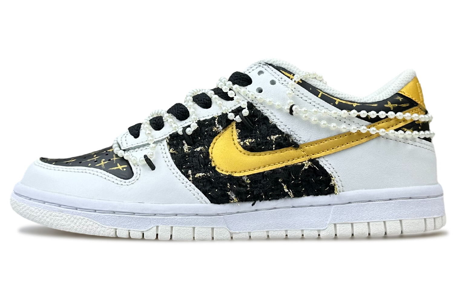 

Кроссовки Nike Dunk Skateboarding Shoes Women's Low-top Black/Gold/White, черный