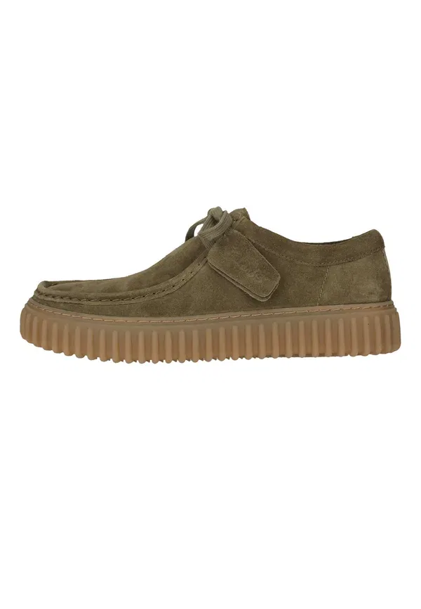 Полуботинки Torhill lo casual lace ups Clarks, оливковая замша