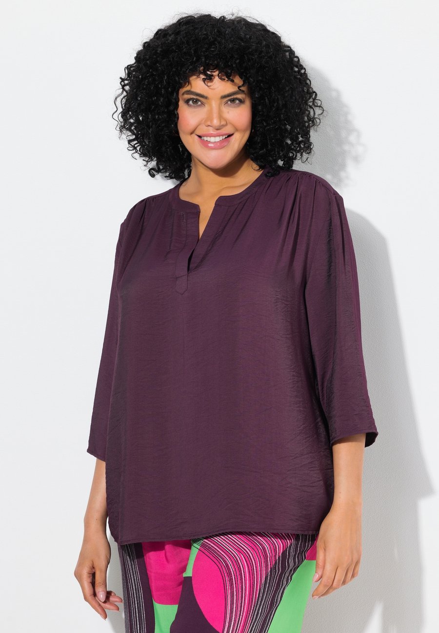 

Блуза Ulla Popken GATHERED SHOULDER 3/4 SLEEVE , Dark Plum/Purple