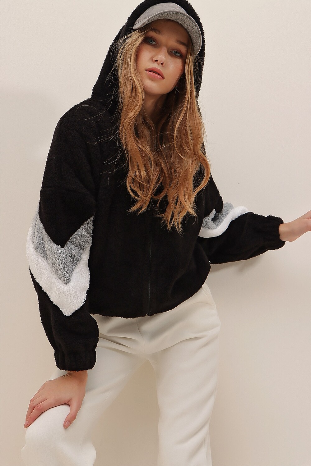 

Толстовка - Черный - Oversize Trend Alaçatı Stili, черный