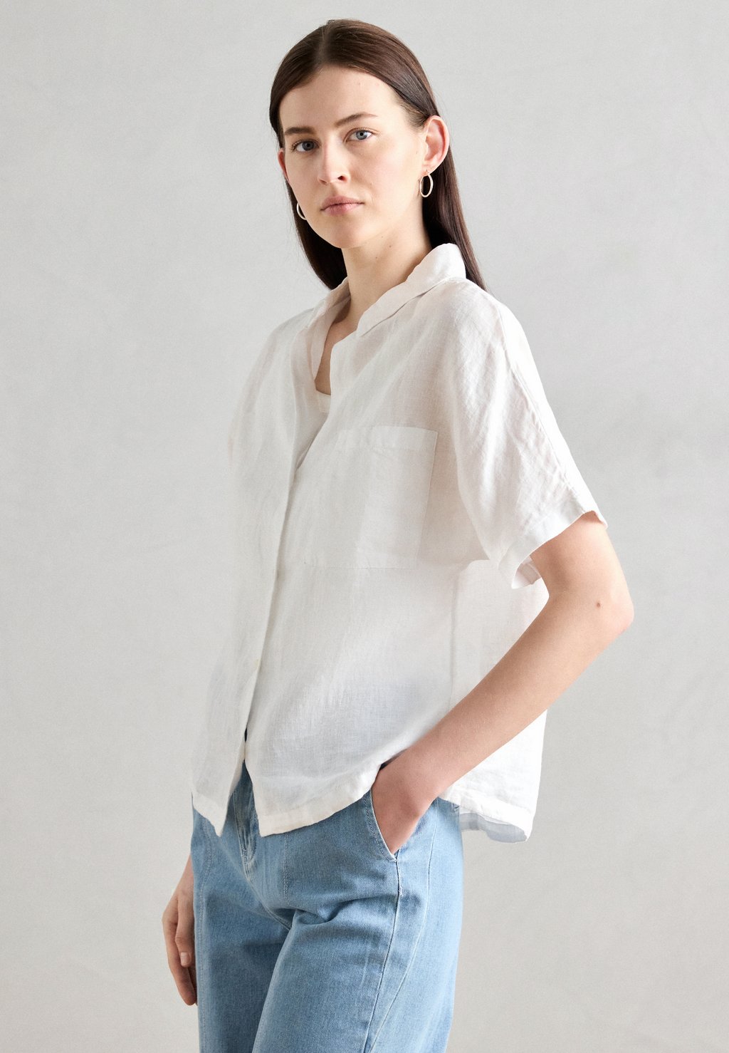 

Блузка на пуговицах BLOUSE SHIRT COLLAR SHORT SLEEVE CHEST POCKET SOLID Marc O'Polo, белый