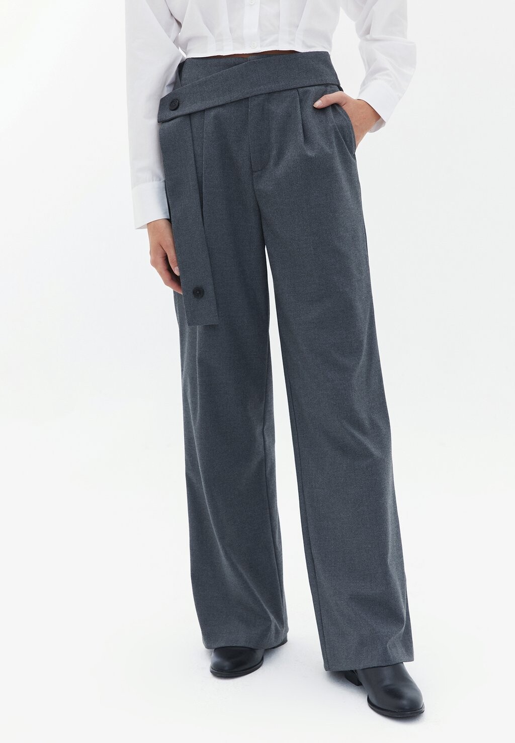 

Брюки ULTRA HIGH RISE WIDE LEG OXXO, цвет smoked pearl