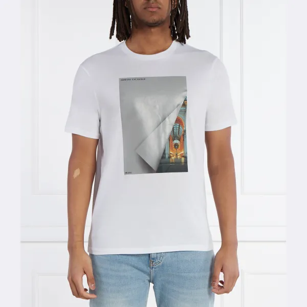 

Футболка стандартного кроя Armani Exchange, белый