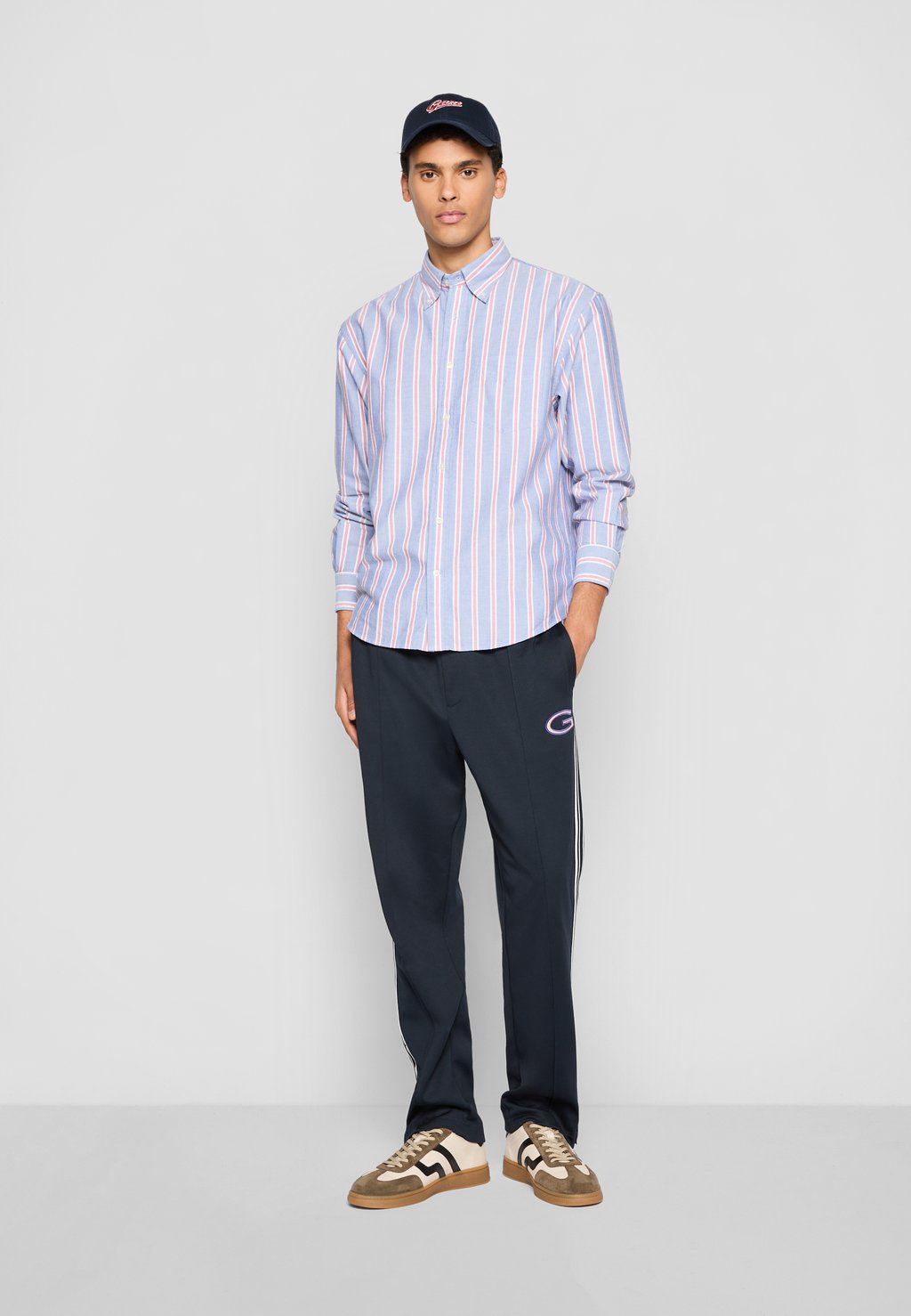 

Блуза EXCLUSIVE HERITAGE 2.0 REL OXFORD STRIPE SHIRT GANT, синий