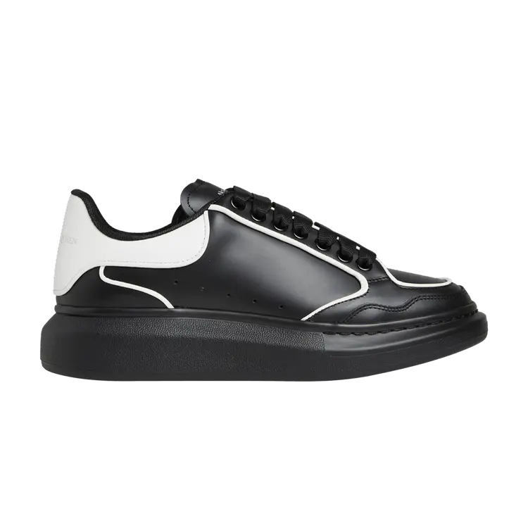 

Кроссовки Alexander McQueen Oversized Retro Sneaker Black White, черный