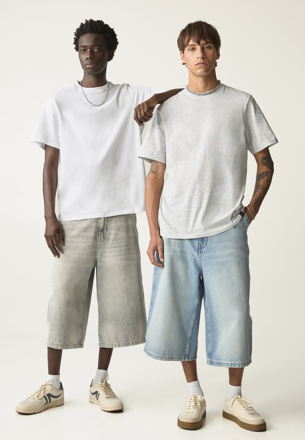 

Базовая футболка 2 PACK PULL&BEAR, светло-серый