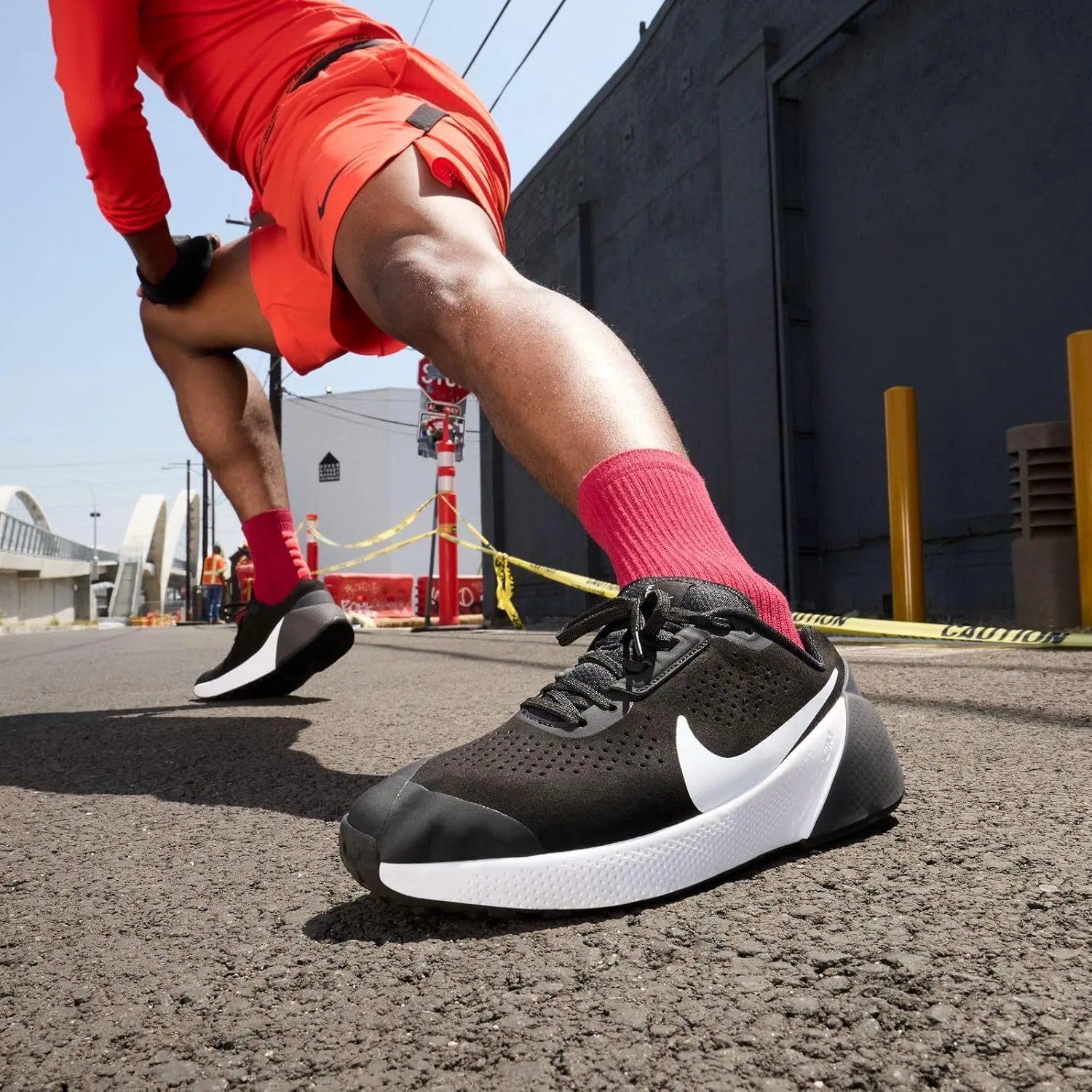 Мужские тренировочные кроссовки Nike M Air Zoom Tr 1, белый/черный — фото 3