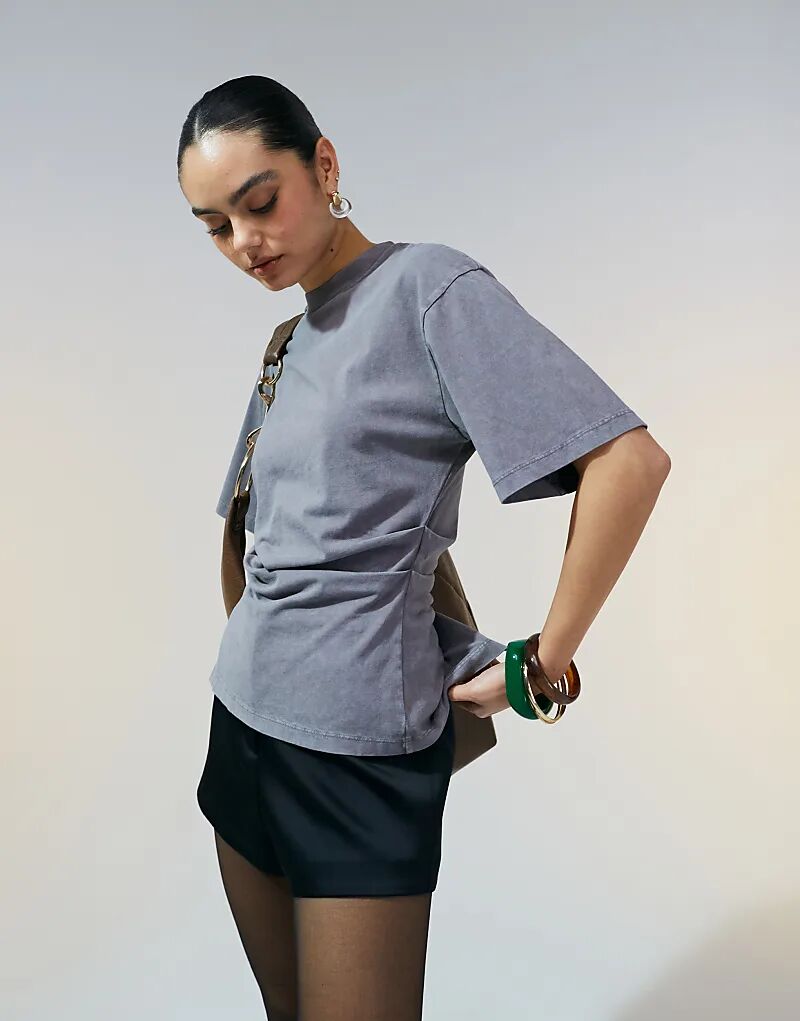 

Футболка с корсетной талией серого цвета ASOS DESIGN