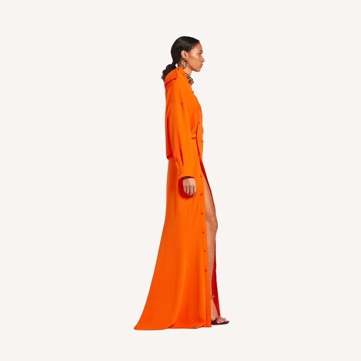 Женское платье с открытыми плечами оранжевого цвета Balenciaga — фото 3