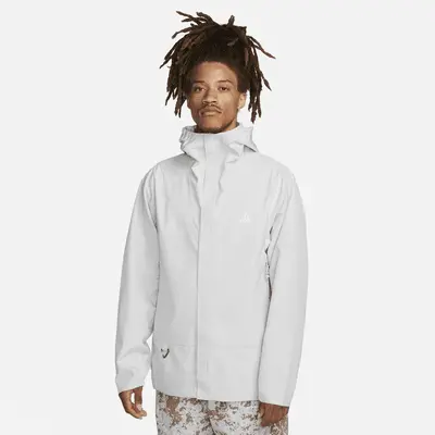 

Куртка Nike ACG Storm-FIT "Cascade Rains", цвет Photon Dust/Summit White