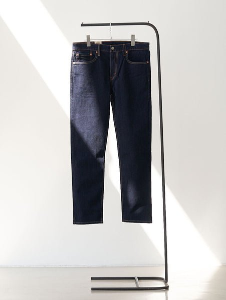 Джинсы зауженные 502 темно-синего цвета RINSEY Levi's, Dark Indigo - Flat Finish — фото 4