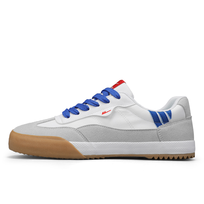 

Нескользящие износостойкие низкие мужские кроссовки WARRIOR, White/Gray/Blue