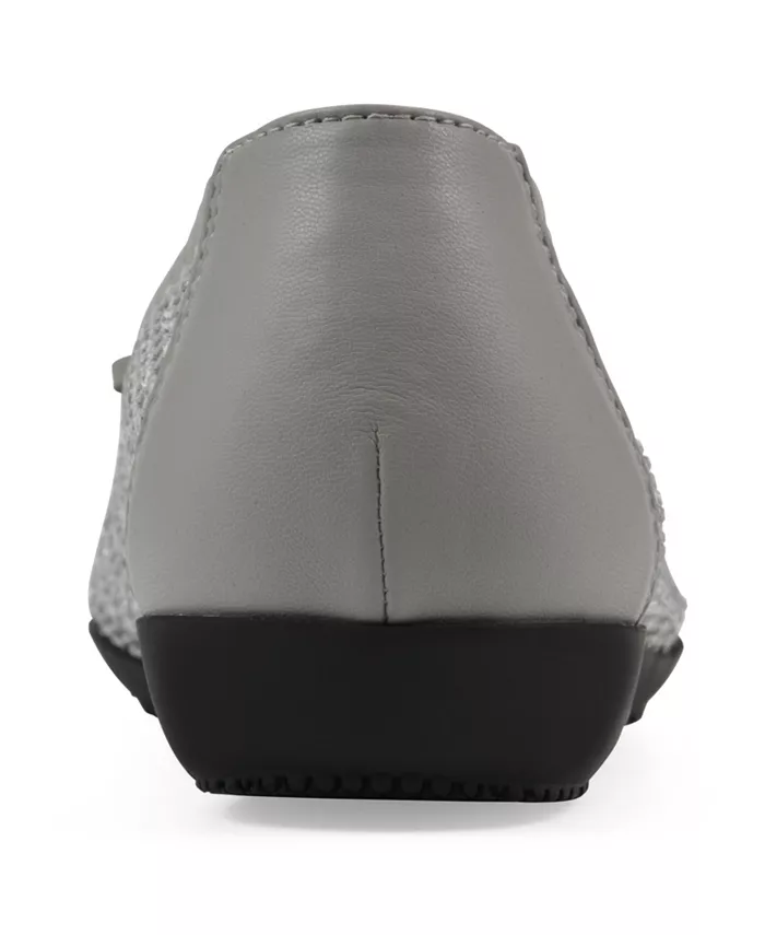 Женские балетки Carlicia с круглым носом Cliffs by White Mountain, серебряный — фото 3