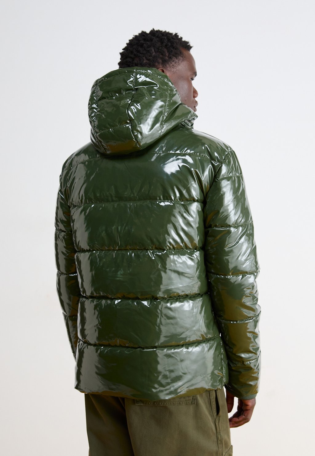 

Зимняя куртка TREVANI Ellesse, хаки