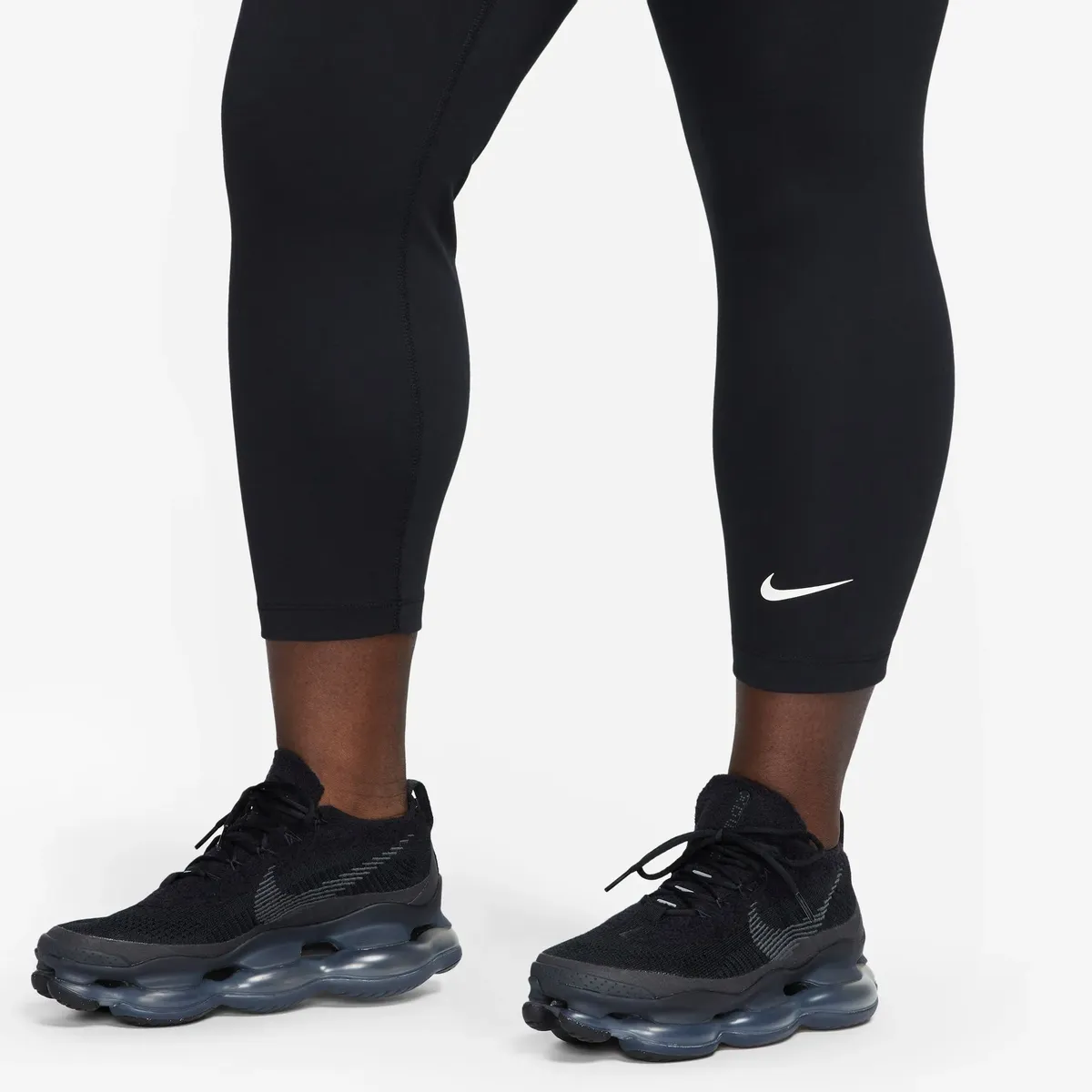

Тренировочные тайтсы Nike Sportswear "W NSW NK CLSC HR / TIGHT LBR", черный