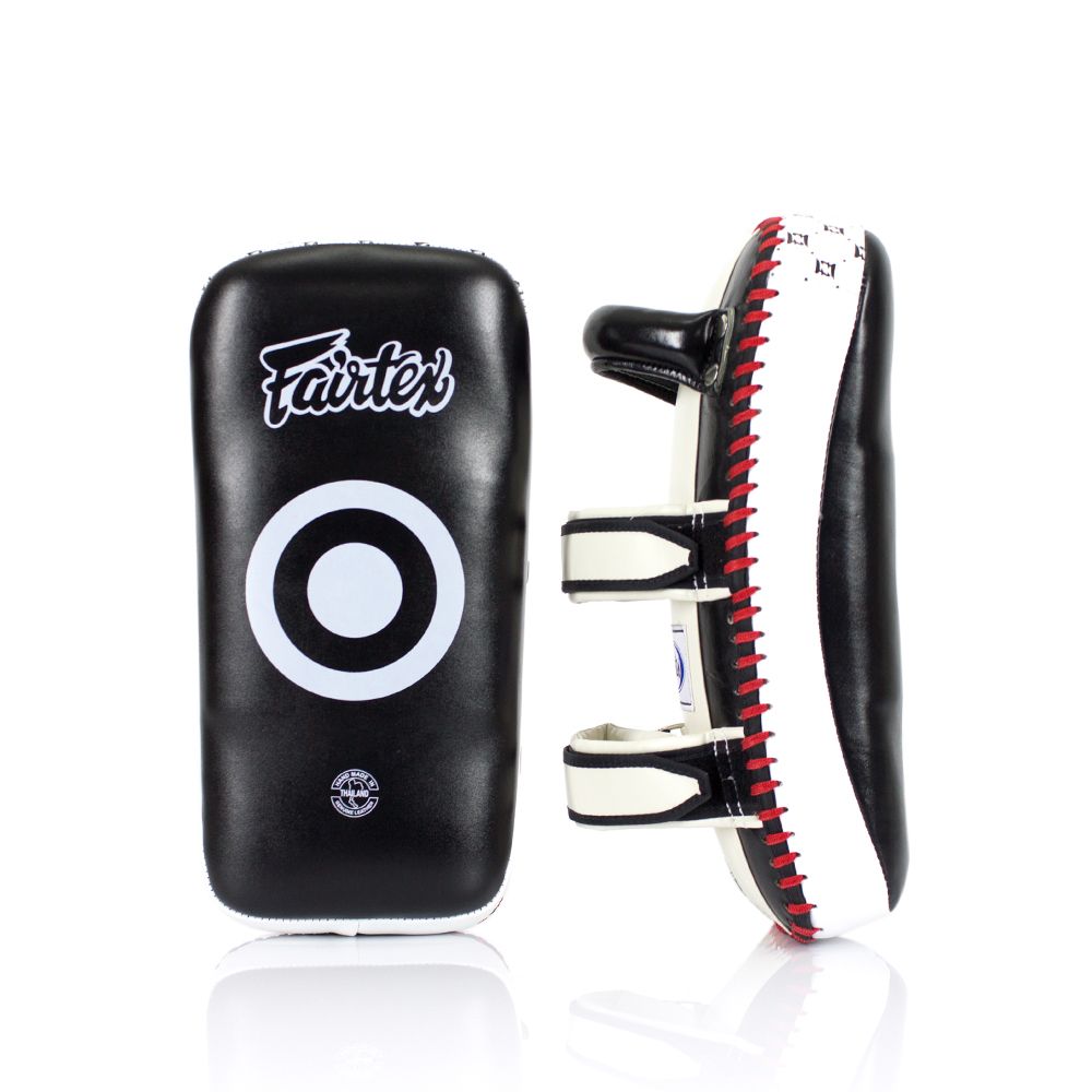 

Пэды Fairtex Curved Kick Pads - Extra Long, черный/белый