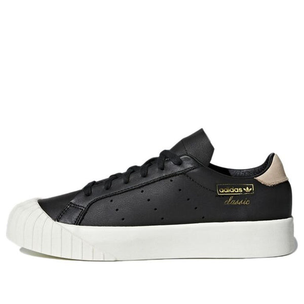 

Кроссовки каждый день Adidas, черный
