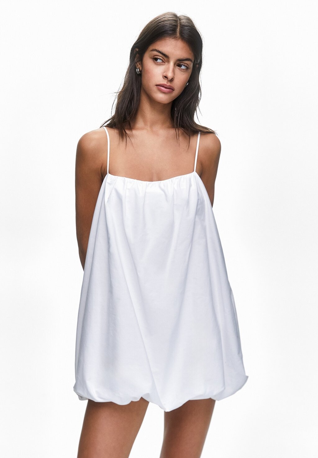 

Повседневное платье STRAPPY BALLOON PULL&BEAR, белый