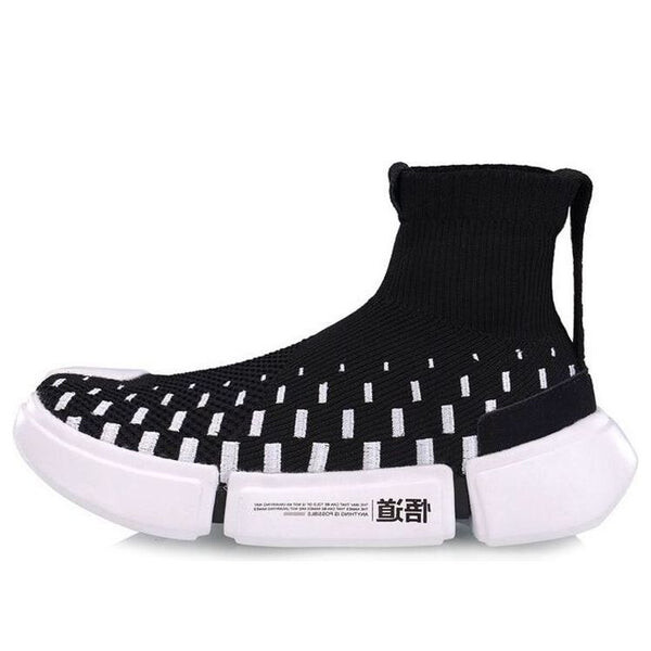 

Сущность кроссовок Li-Ning, белый