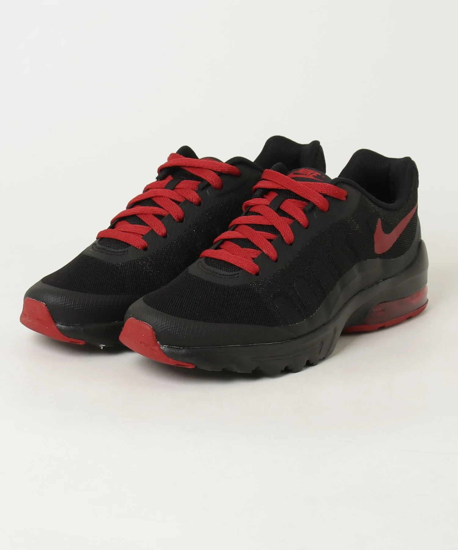 Мужские кроссовки с технологией Max Air Nike Air Max Invigor чёрно-красные