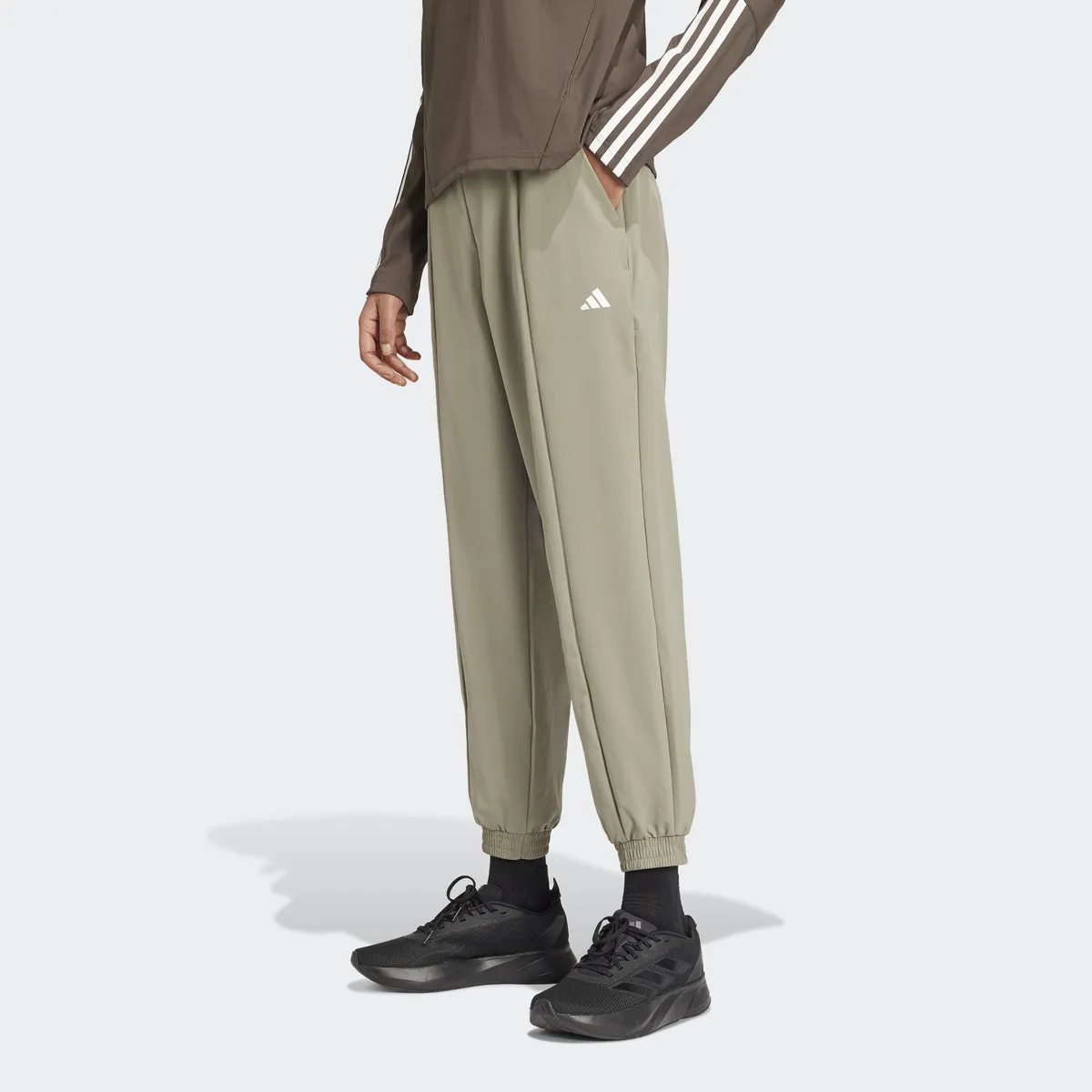 

Спортивные брюки adidas Performance "TR-ES MIN PT" (1 шт.), серебристый