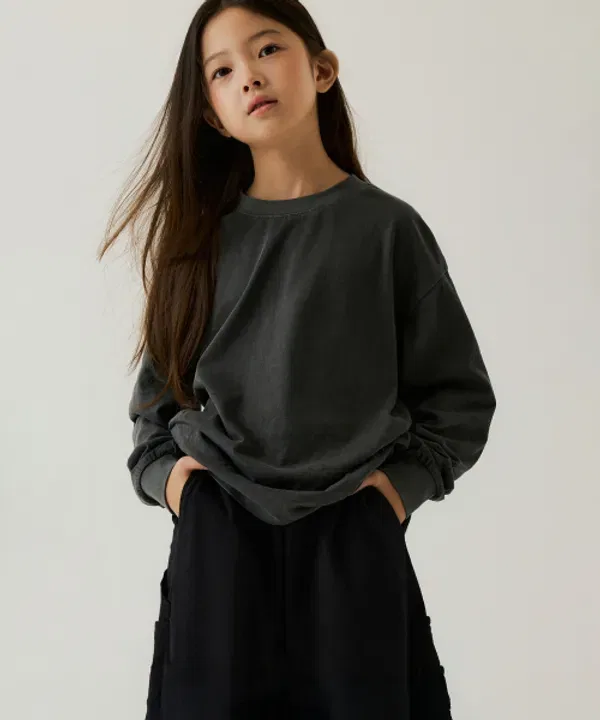Футболка с длинным рукавом оверсайз пигментная, Musinsa Standard Kids, charcoal gray