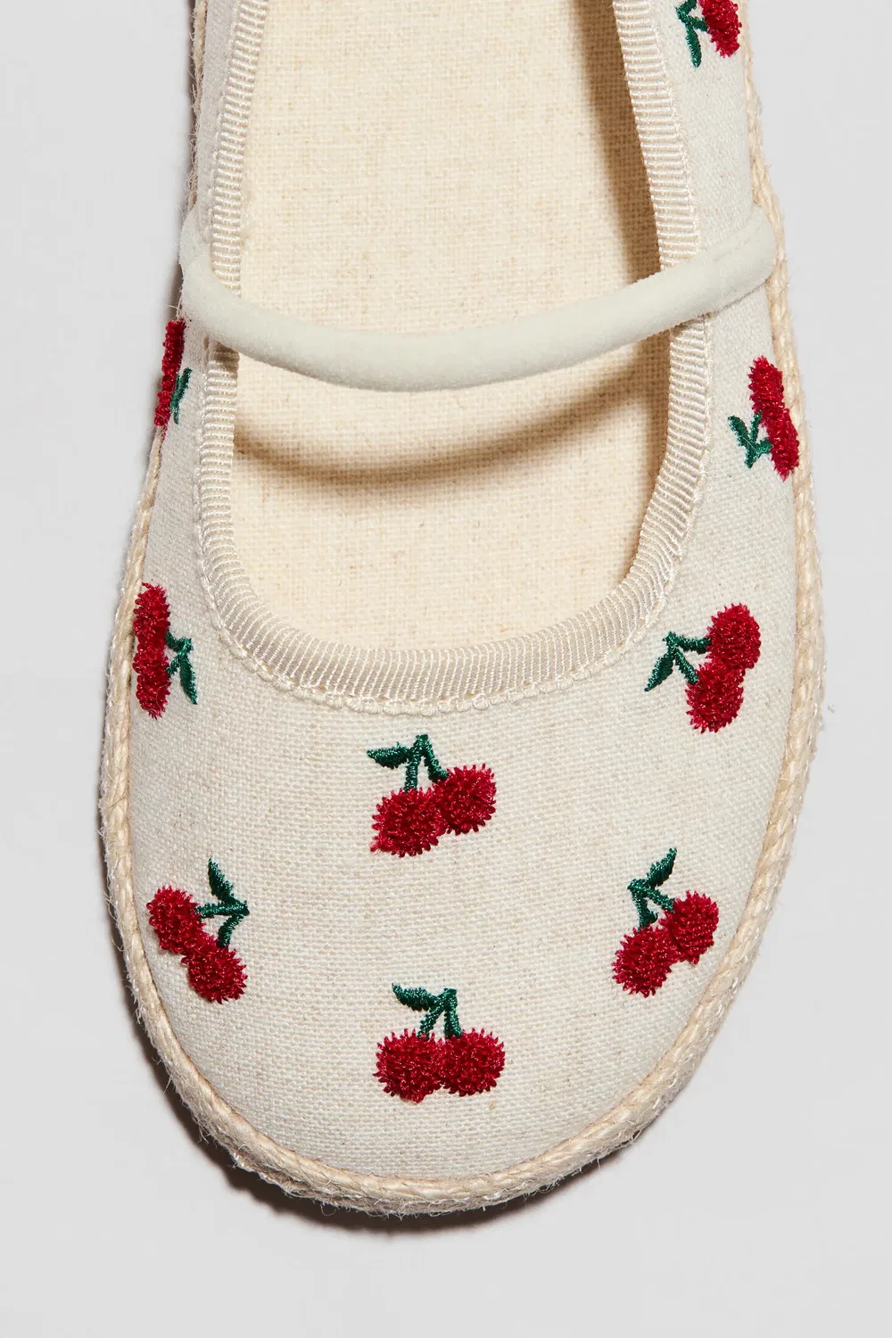 Эспадрильи детские с узким ремешком H&M, Natural Beige/Cherries — фото 2