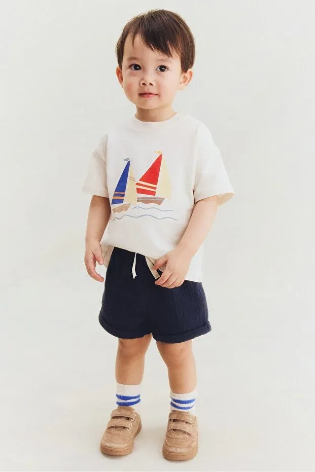 Детская хлопковое футболка с вышивкой H&M, Cream Sailboats — фото 2
