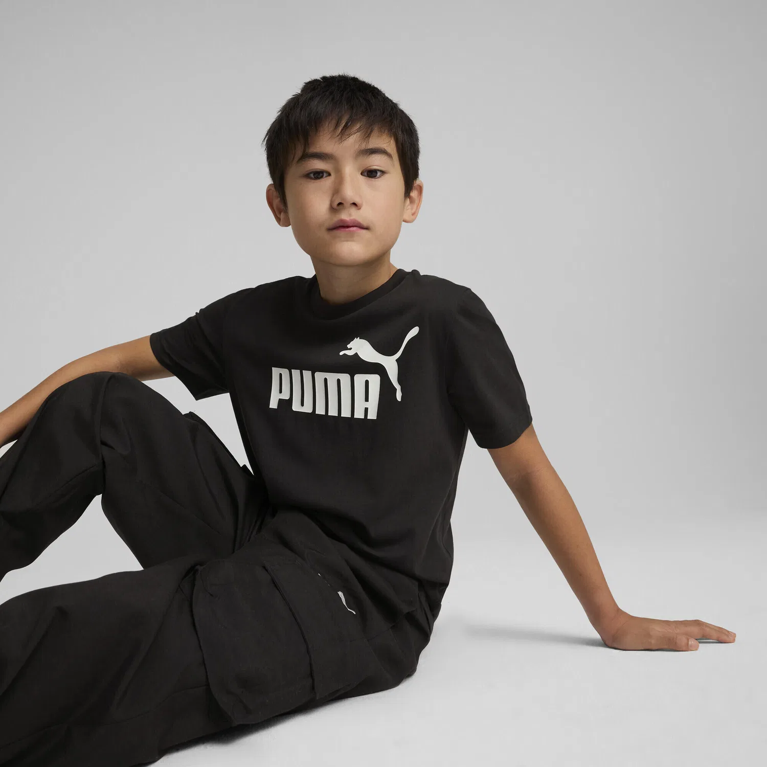 Детская футболка с принтом ESS No. 1 Logo Puma, Schwarz — фото 2