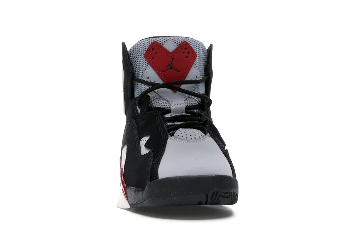 Детские кроссовки Lifestyle Jordan, Black/Varsity Red/Wolf Grey/White — фото 2