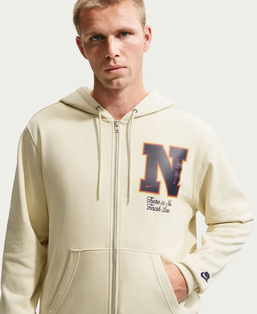 Худи Nike Sportswear Club French Terry с полной застежкой-молнией, Light Khaki Obsidian — фото 2