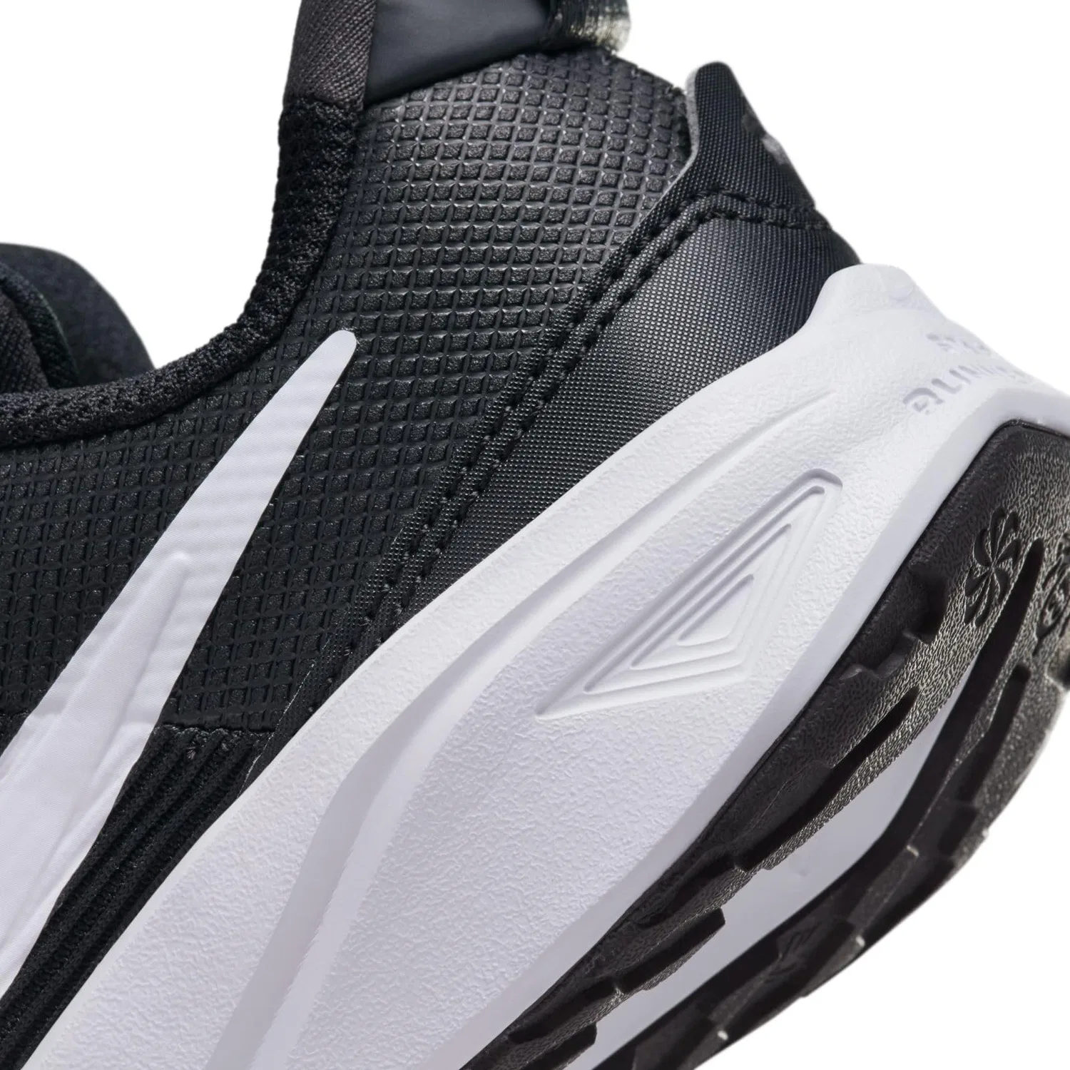 Детские кроссовки для мальчиков Star Runner 4 NN (PS) NIKE, Black White — фото 4