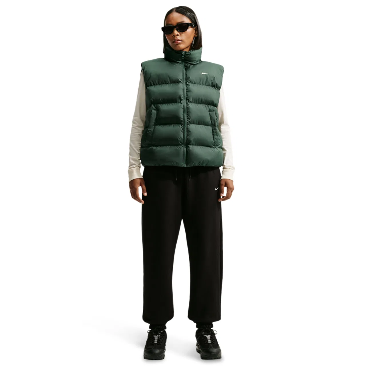 Женский жилет с утеплителем, свободного кроя, Nike Therma-FIT Synthetic Classic Vest, Nike, Camo Green/Sail — фото 3