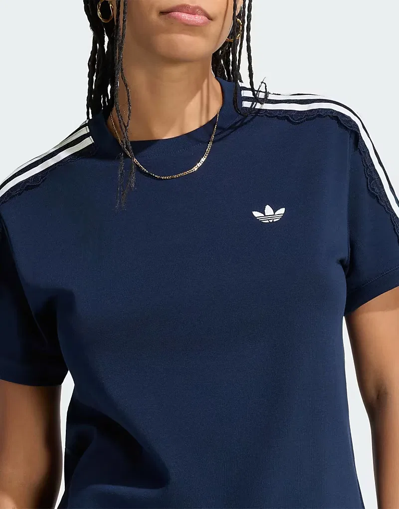 Футболка Adidas Originals Lace с тремя полосками, темно-синий, в университетском стиле — фото 2