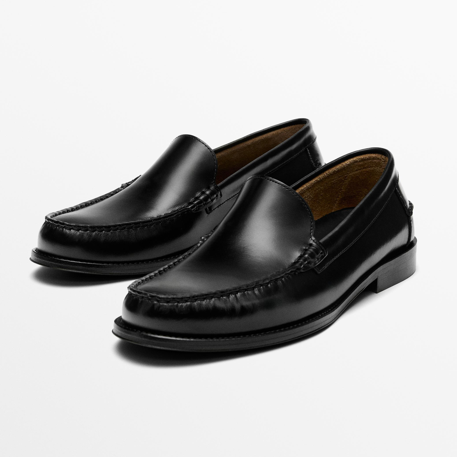 Лоферы Massimo Dutti Leather With Glossy Finish, черный