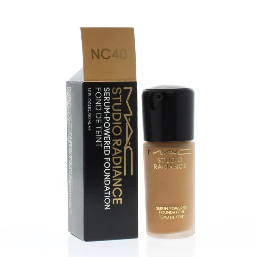 Тональная основа с сывороткой Radiance Serum-Powered Foundation MAC, NC40