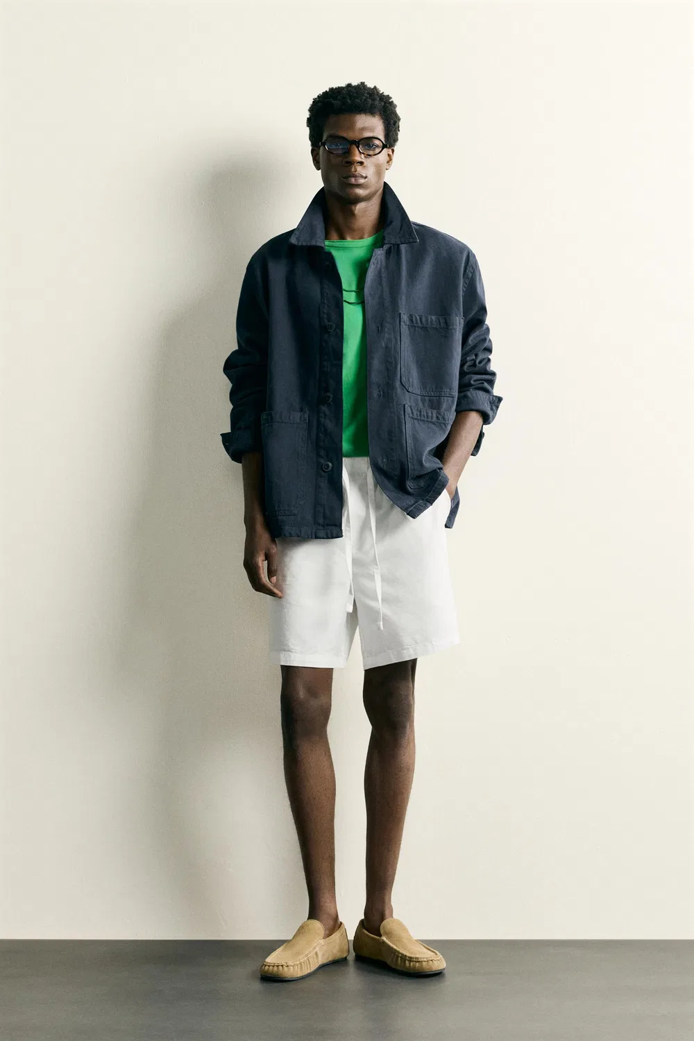 Хлопковые/лиоцелловые шорты-бермуды стандартного кроя ZARA, Oyster-white