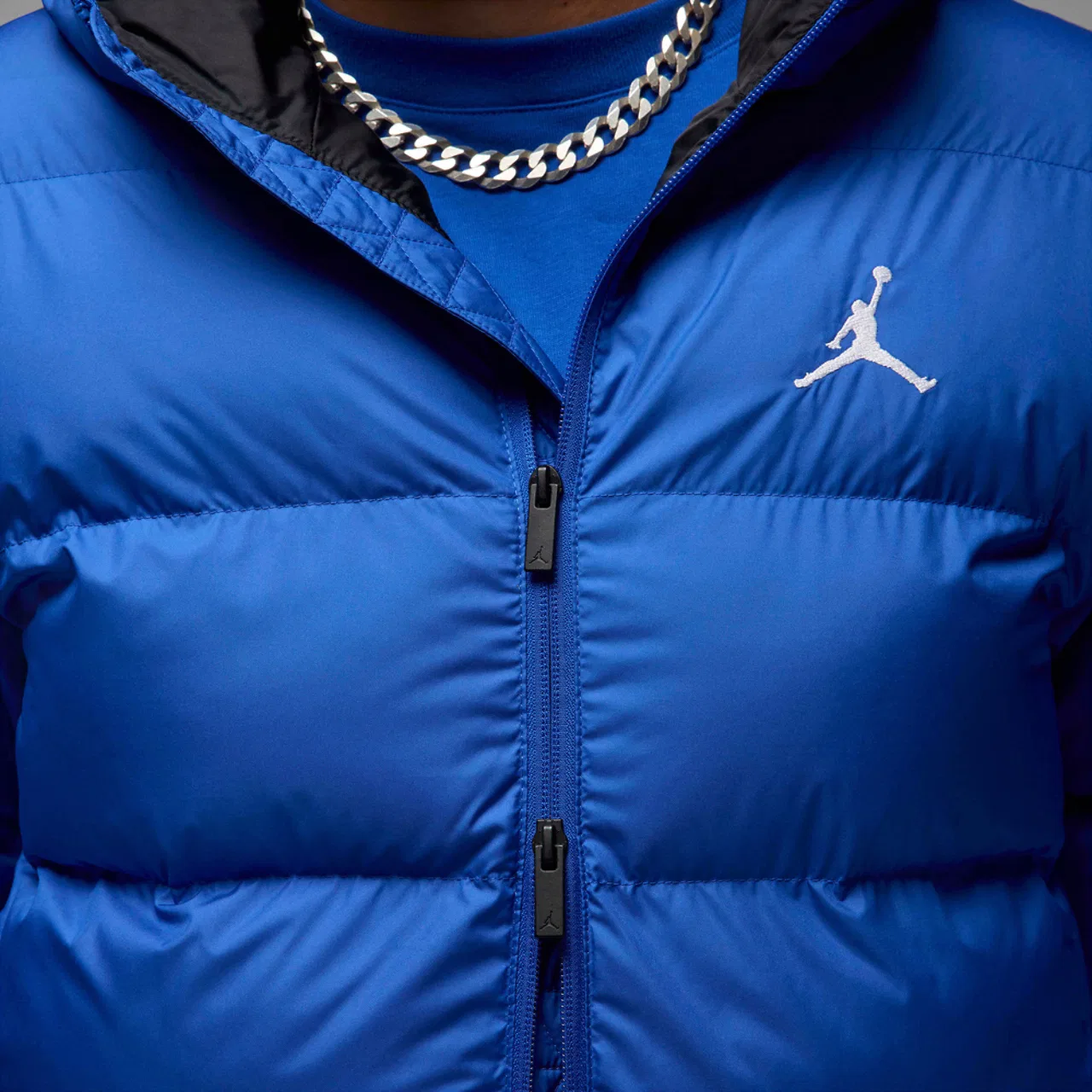 Мужская куртка-пуховик Brooklyn Puffer Jacket Jordan, синий/черный — фото 4