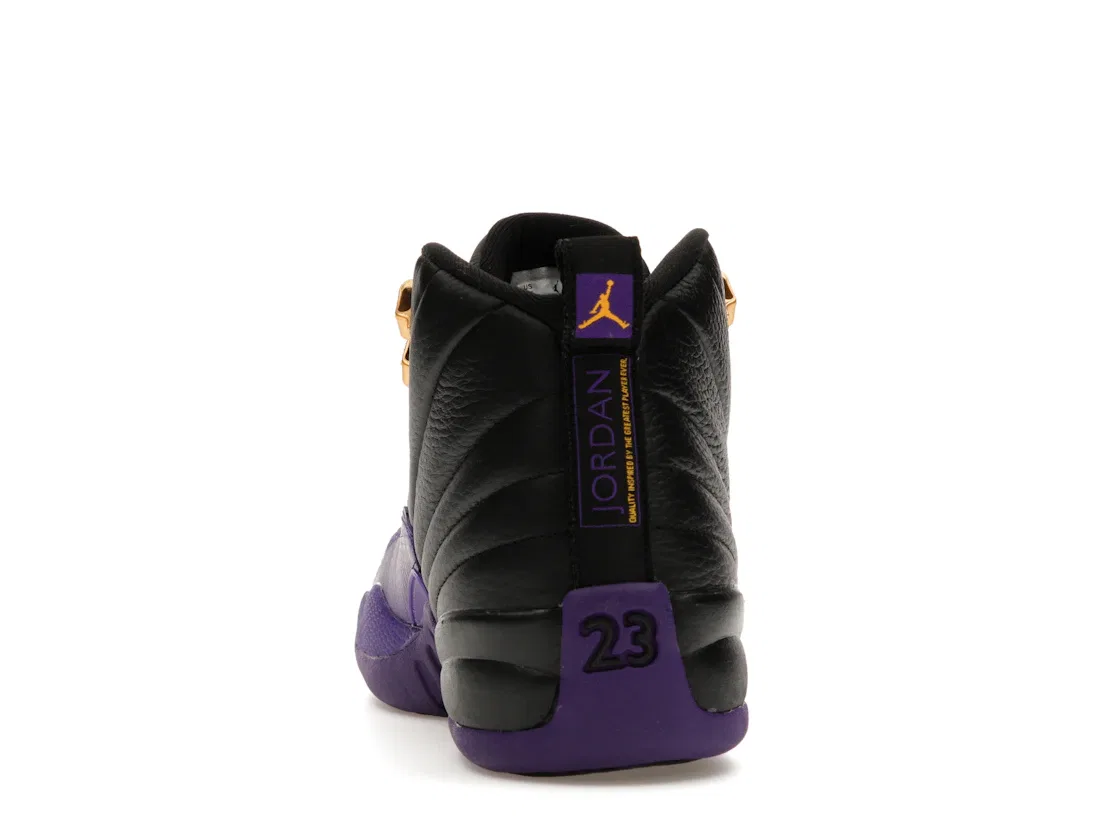 Детские кроссовки высокие с принтом Jordan 12 Retro Jordan, Black/Field Purple/Taxi — фото 4