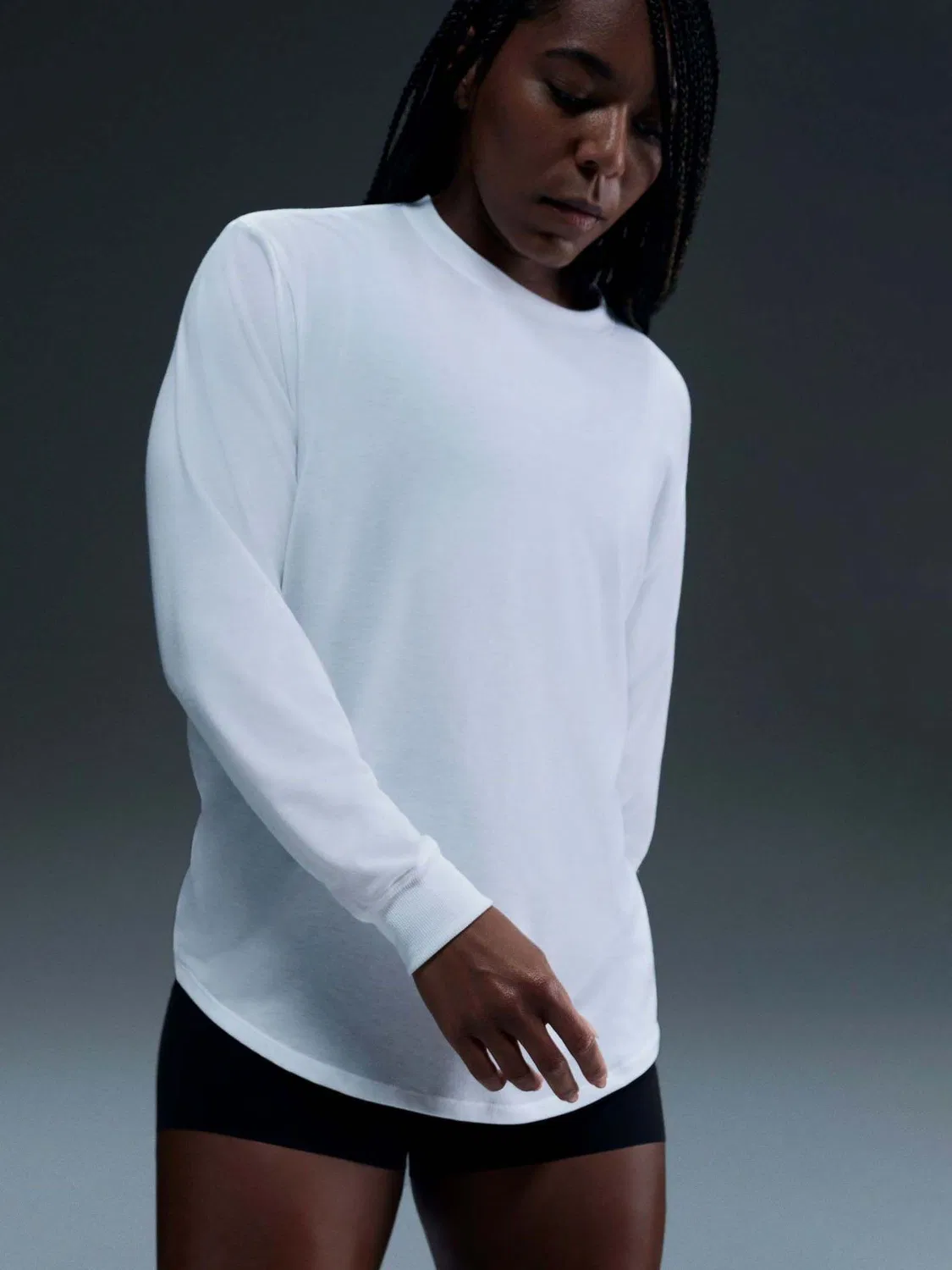 Футболка с длинным рукавом Nike One Relaxed Dri-FIT, белый
